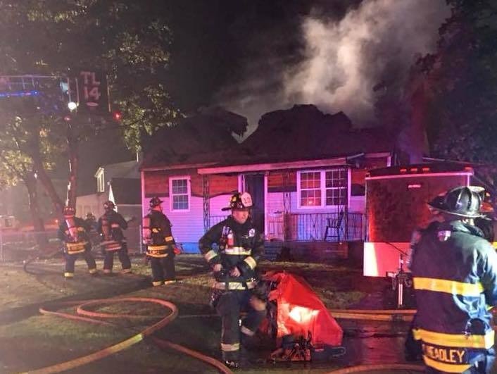 NJ FIREFIGHTER FALLS THRU STAIRS AT FIRE | Firefighter Close Calls ...