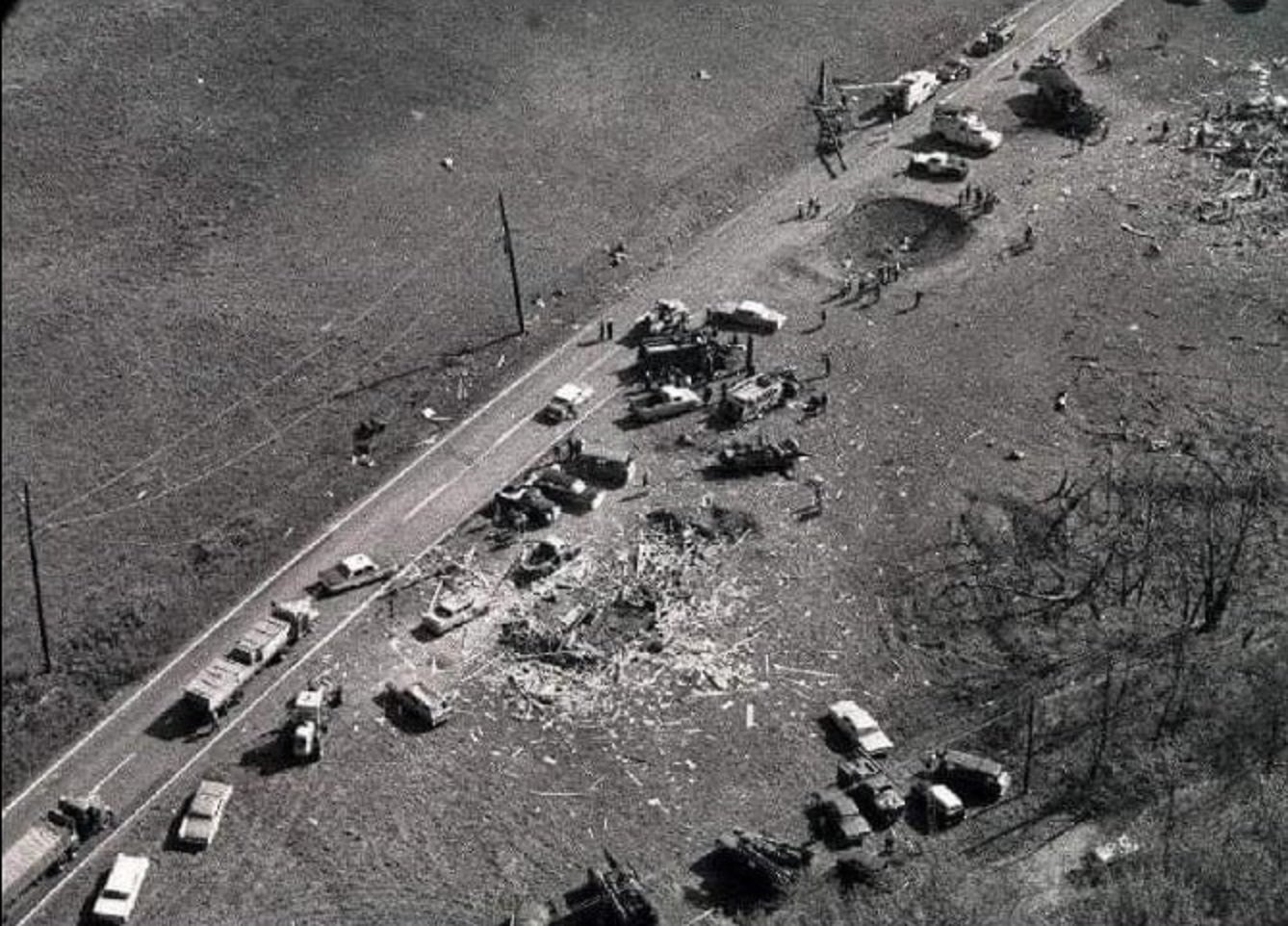 THREE FIREFIGHTERS AND THREE CIVILIANS KILLED IN EXPLOSION OF